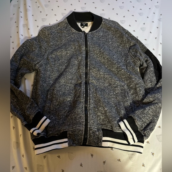 Grey bomber jacket - Picture 1 of 3